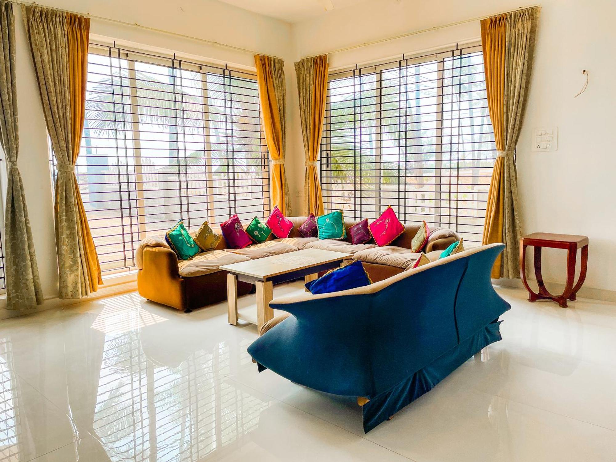 Gintara Beach Homestay By Evaddo Kalyānpur Exterior foto